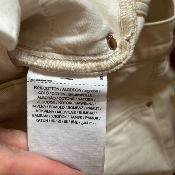 Raw Hem Jeans - 8 - Picture 3 of 4